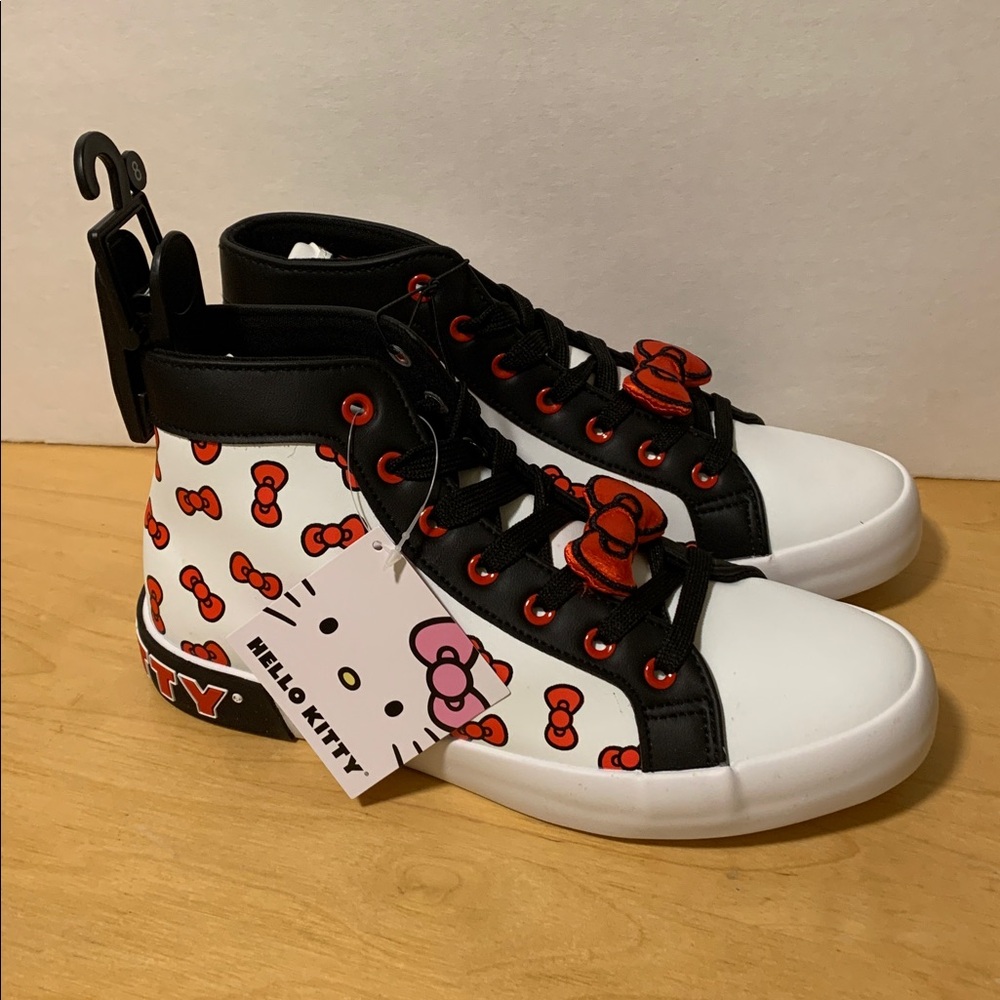 HELLO KITTY x SANRIO Bow Hi-Top Sneakers - Picture 5 of 8